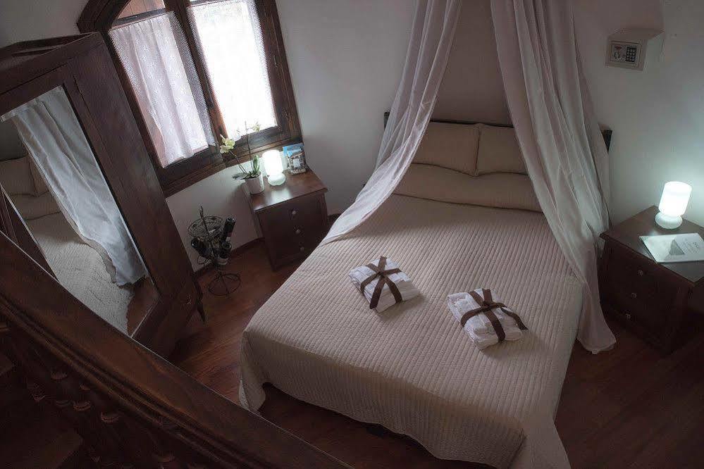 Bed and Breakfast Castello Valguarnera Caropepe Екстер'єр фото
